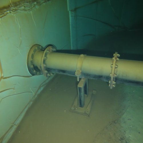 Sprinklertank-Inspektion: Stahltank, 5 Jahre – Rohrleitungs Flansch Rohrschelle Korrosion Bodensicht